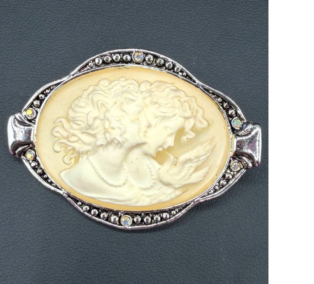 Vintage Now and Then Victorian Style Resin Cameo Brooch W/Austrian Crystals